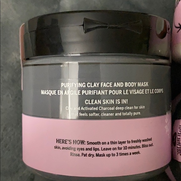 Face Masks - Picture 2 of 5